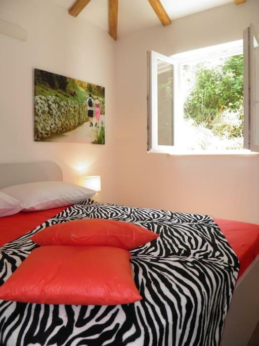 Romantic Apartment Donje Celo Exterior foto